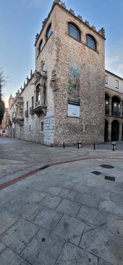 Mia Suites I Centro Historico - Parking & Wifi Free Burgo Kültér fotó