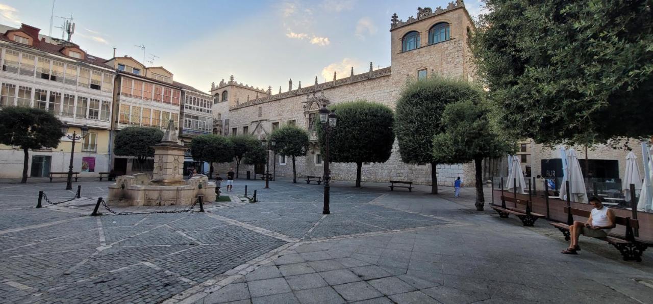 Mia Suites I Centro Historico - Parking & Wifi Free Burgo Kültér fotó
